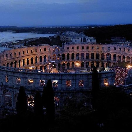 City Center Studio 4 Two Pula Exterior foto